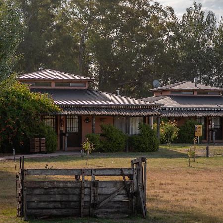 Pampas Del Sur Hotel Y Spa De Campo Каньюэлас Экстерьер фото