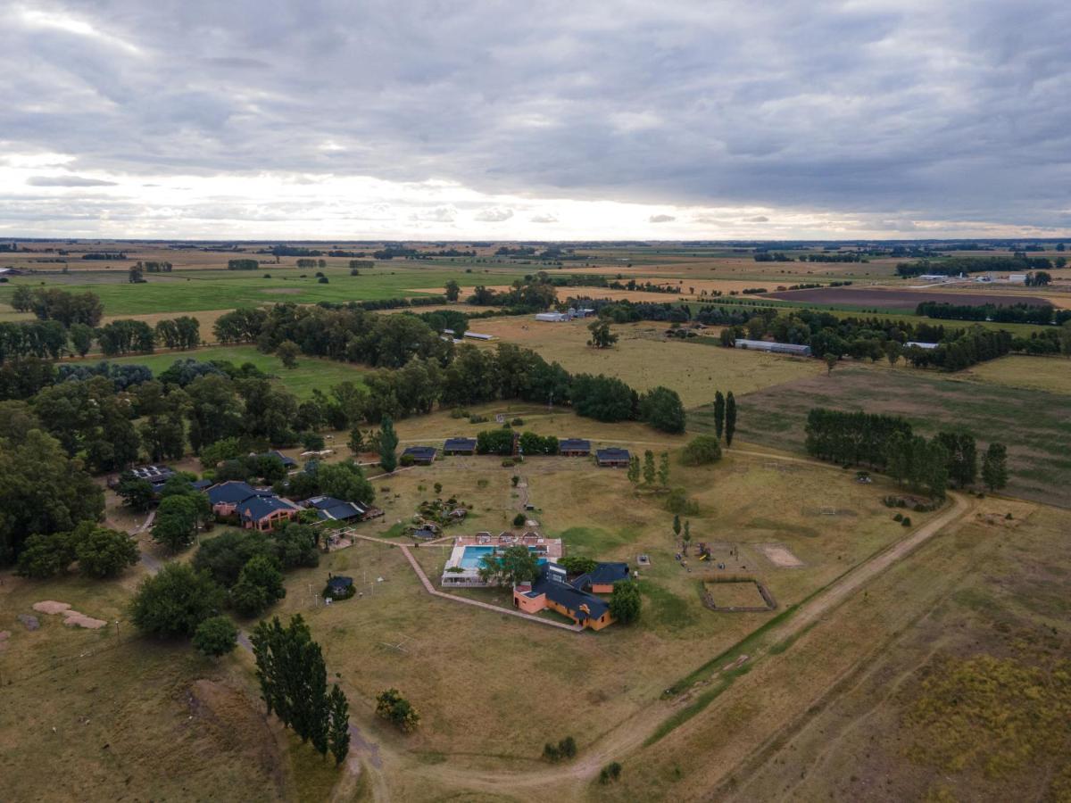 Pampas Del Sur Hotel Y Spa De Campo Каньюэлас Экстерьер фото