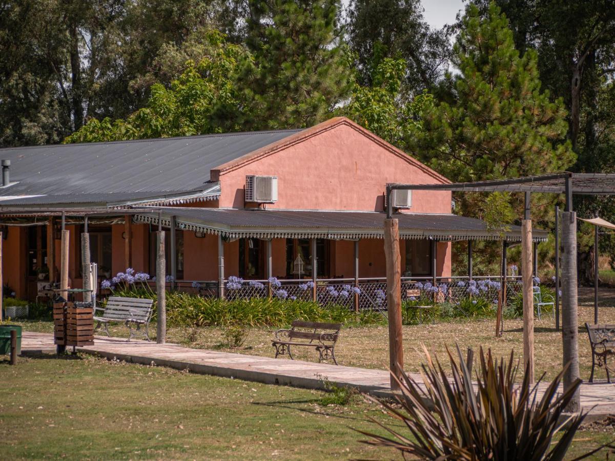 Pampas Del Sur Hotel Y Spa De Campo Каньюэлас Экстерьер фото