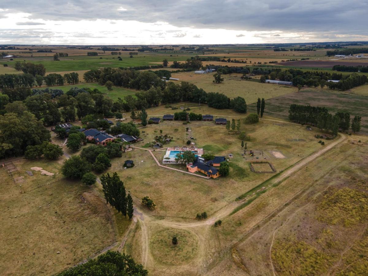 Pampas Del Sur Hotel Y Spa De Campo Каньюэлас Экстерьер фото