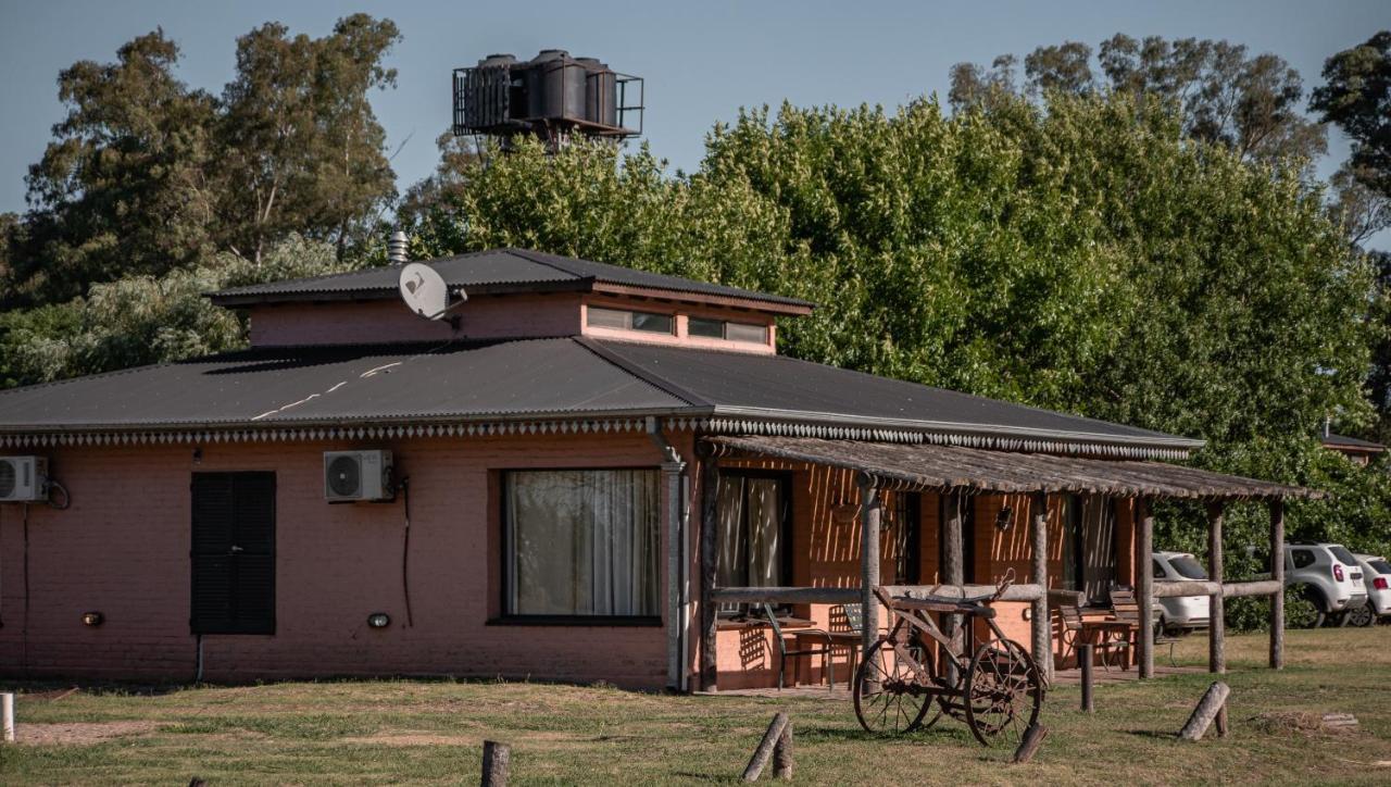 Pampas Del Sur Hotel Y Spa De Campo Каньюэлас Экстерьер фото